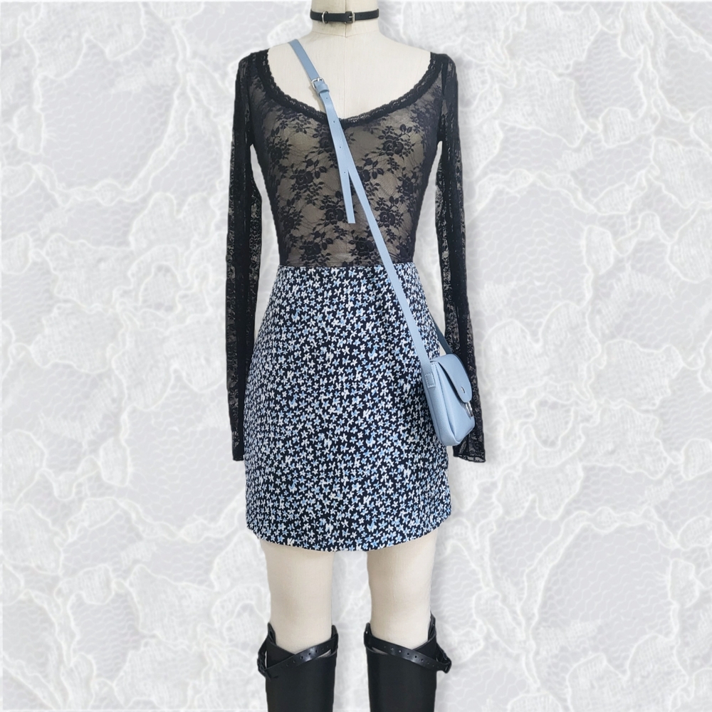 Vintage blue floral skort / shorts with skirt style flap Size 8